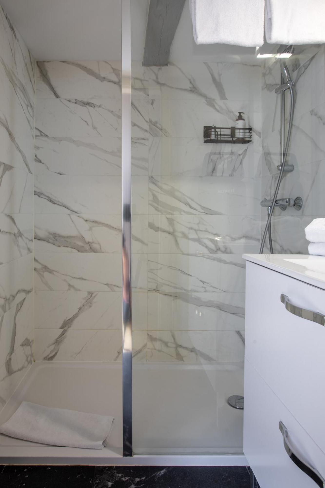 Duplex Atypique Au Coeur De Mulhouse Appartement Buitenkant foto